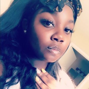 Meet your Posher, Destiny